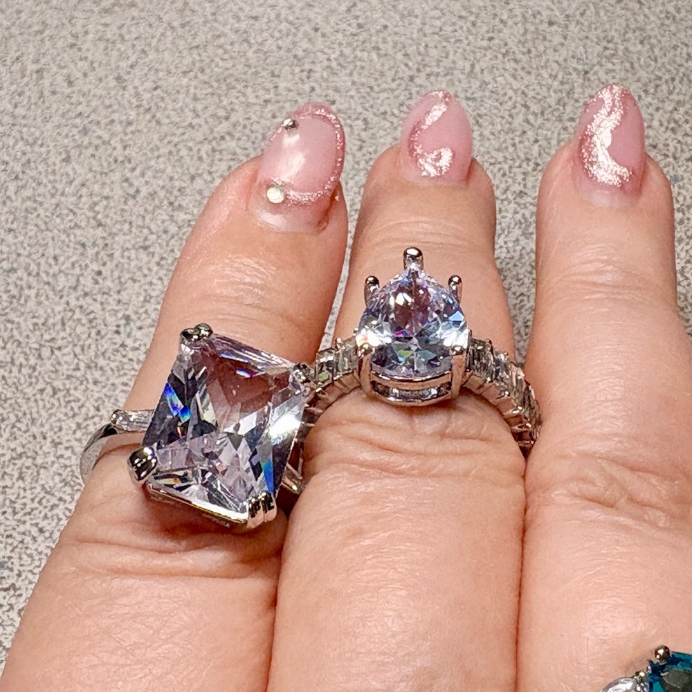 Elegant Silver Crystal Rings Set NWT - Picture 7 of 10